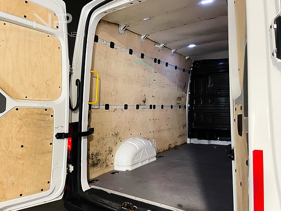 Volkswagen Crafter 35 10 of 25