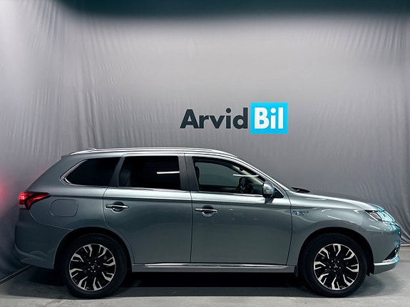 Mitsubishi Outlander 3 of 25
