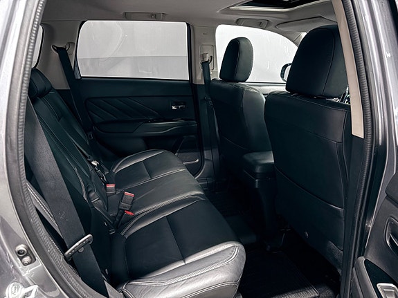 Mitsubishi Outlander 24 of 25