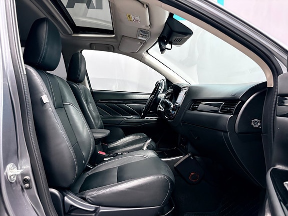 Mitsubishi Outlander 23 of 25