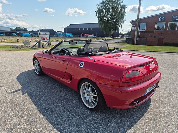 MG F 5 of 5