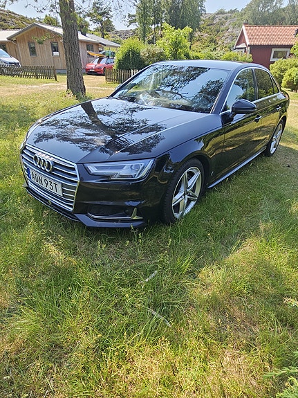 Audi A4 5 of 5