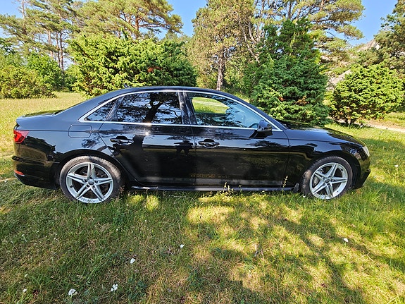 Audi A4 8 of 12