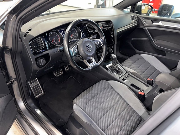 Volkswagen Golf I 2 of 5