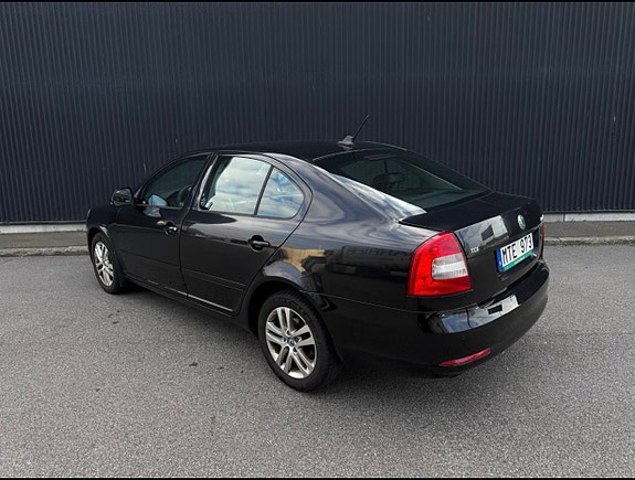 Skoda Octavia 4 of 8