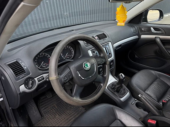 Skoda Octavia 8 of 8