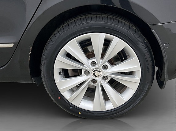 Skoda Superb 30 of 30