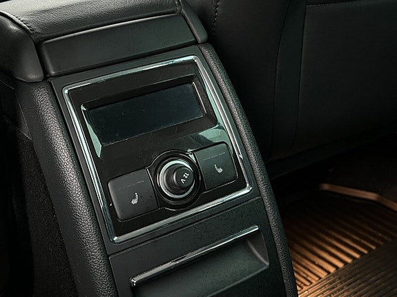 Skoda Superb 24 of 30