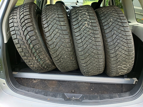 Subaru Forester 12 of 12