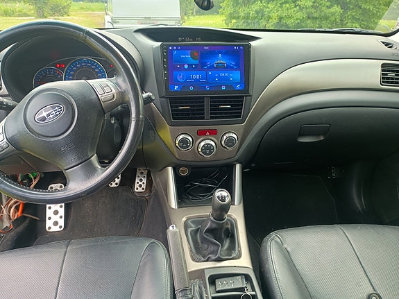 Subaru Forester 7 of 12
