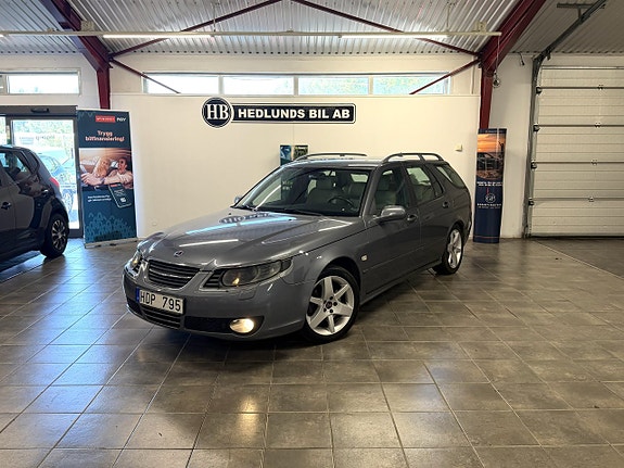 Saab 9-5 3 of 5