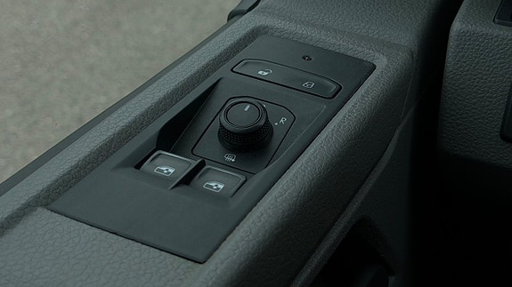 Volkswagen Transporter 15 of 17
