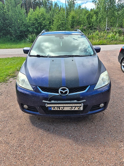 Mazda 5 3 of 5