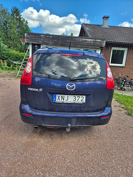 Mazda 5 4 of 5