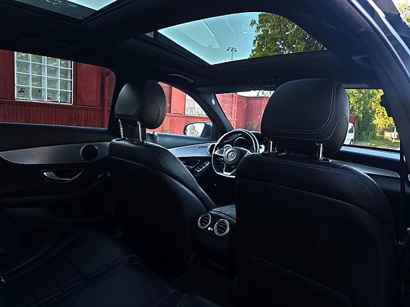 Mercedes-Benz C220 d 12 of 13