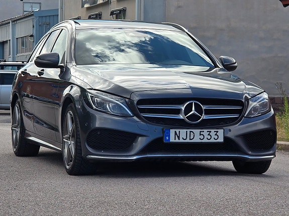Mercedes-Benz C220 d 3 of 5