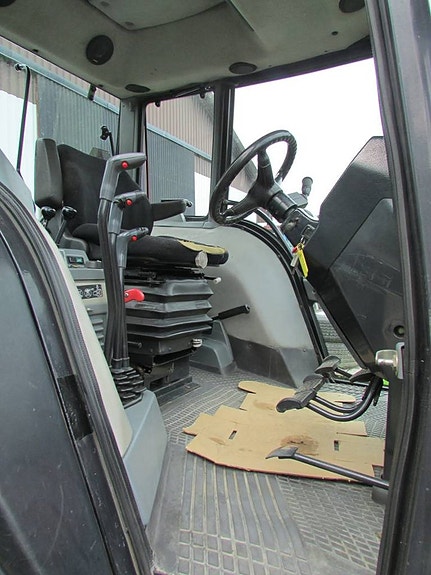 Valtra Valmet 6400 10 of 10
