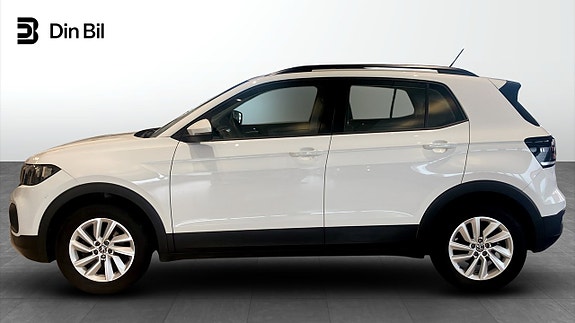Volkswagen T-Cross 2 of 5