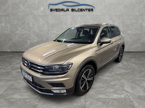Volkswagen Tiguan 3 of 19