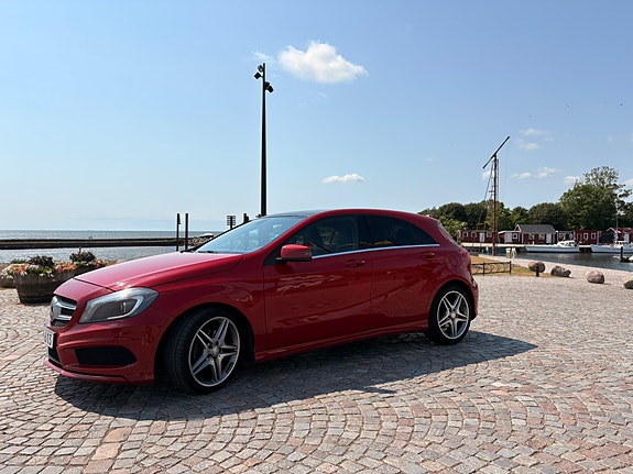Mercedes-Benz A200 4 of 5