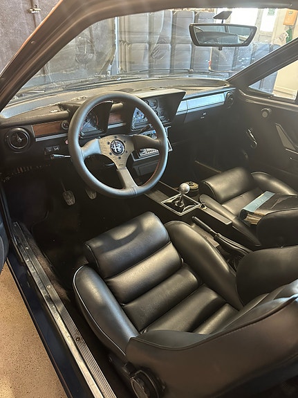 Alfa Romeo Alfetta 1981 photo 4