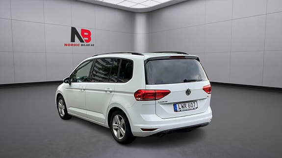 Volkswagen Touran 17 of 20