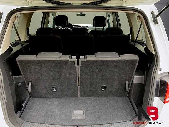 Volkswagen Touran 13 of 20