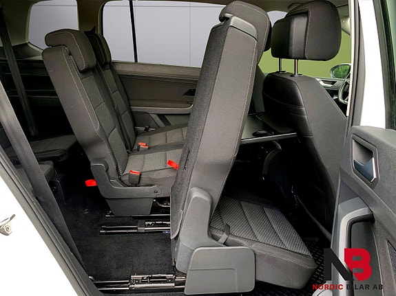 Volkswagen Touran 12 of 20