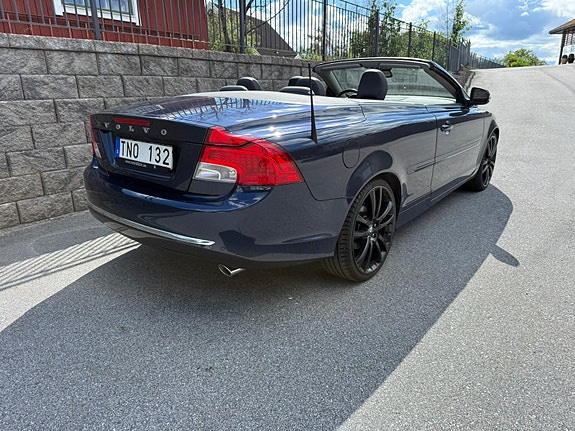Volvo C70 5 of 5