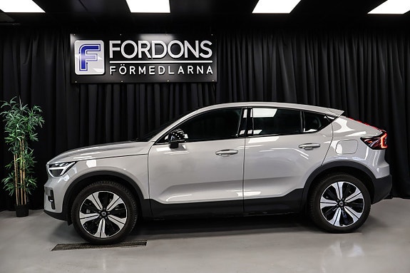 Volvo C40 2 of 5