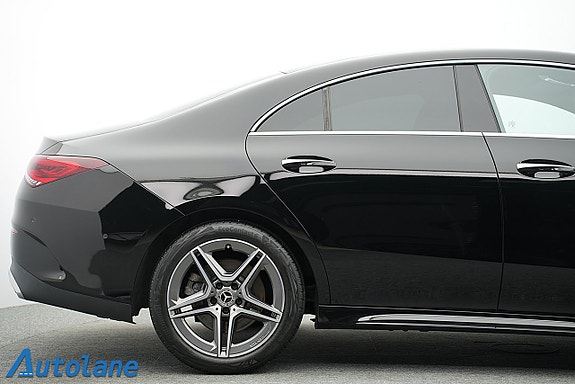 Mercedes-Benz CLA250 13 of 30