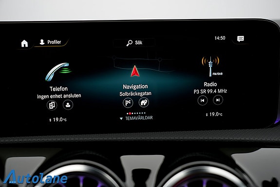Mercedes-Benz CLA250 30 of 30