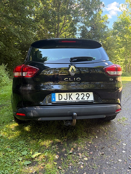 Renault Clio 2 of 7