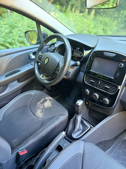 Renault Clio 3 of 7
