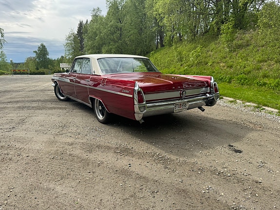 Buick Wildcat 2 of 5
