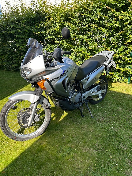 Honda XL650V Transalp 4 of 5