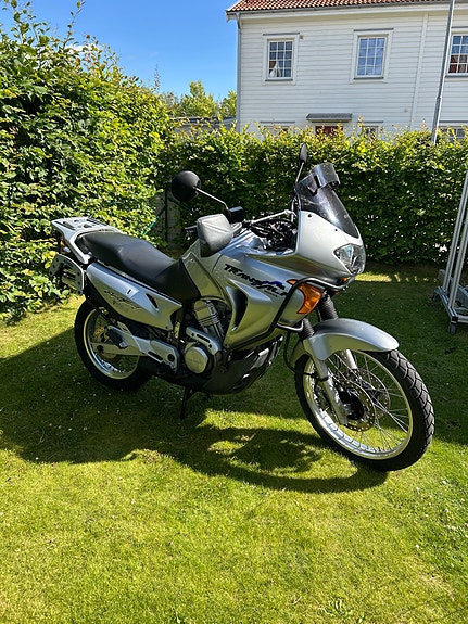 Honda XL650V Transalp 2 of 5