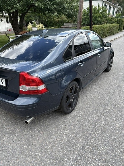 Volvo S40 3 of 7