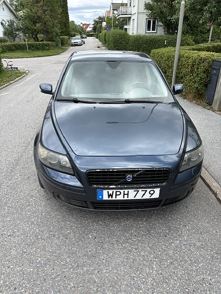 Volvo S40 4 of 7