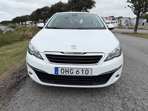 Peugeot 308 7 of 16