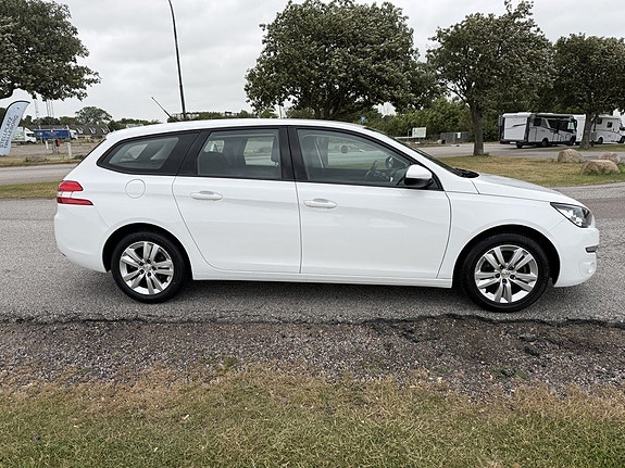 Peugeot 308 5 of 5