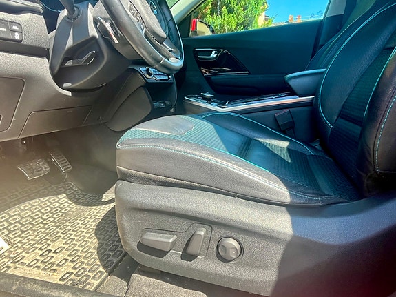 Kia e-Niro 9 of 14
