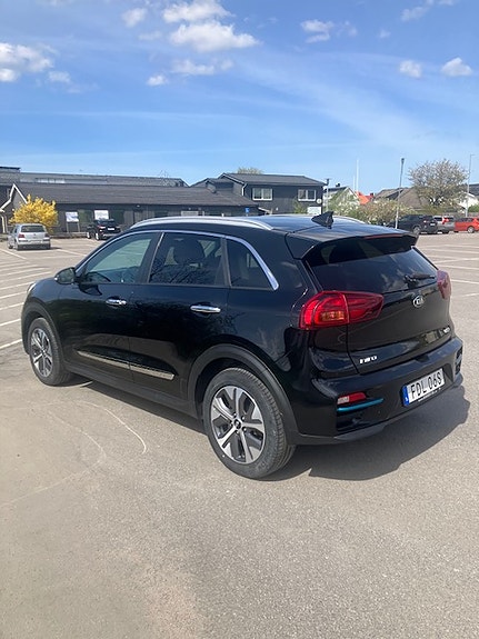 Kia e-Niro 3 of 5