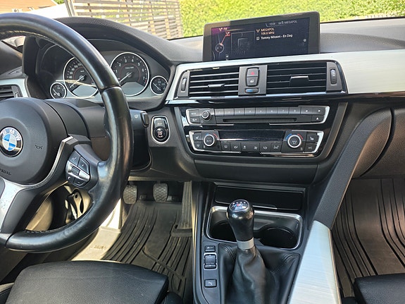 BMW 428i 13 of 16