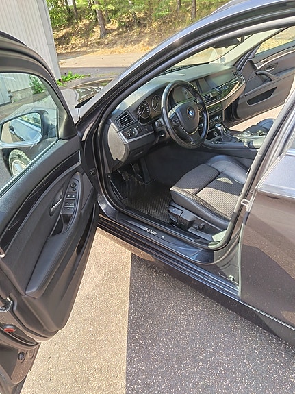 BMW 520d 10 of 11