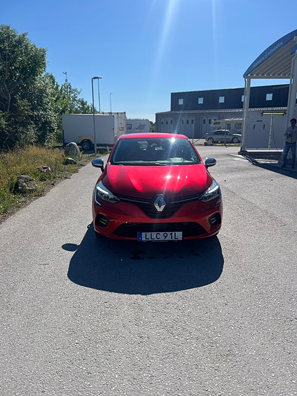 Renault Clio 2 of 5