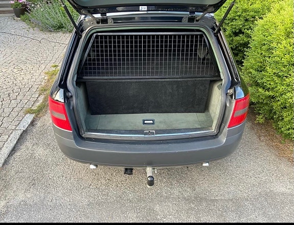 Audi A6 allroad 3 of 6