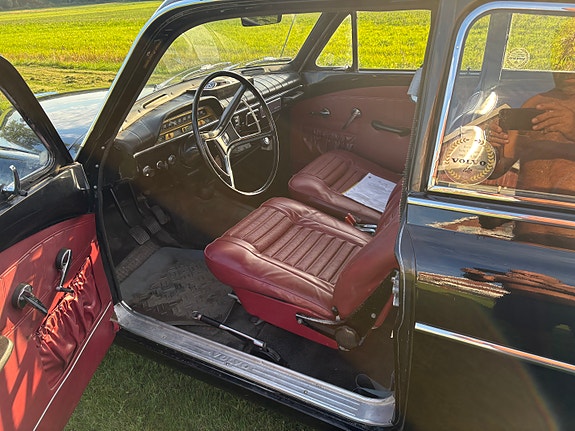 Volvo Amazon 3 of 5