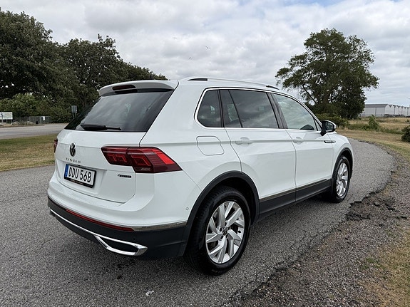 Volkswagen Tiguan 4 of 5