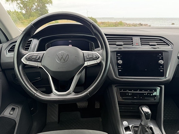 Volkswagen Tiguan 7 of 18